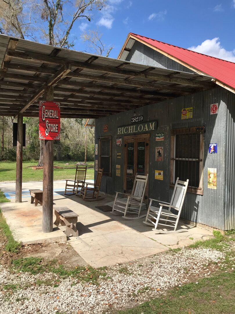 Richloam Clay Sink General store outside