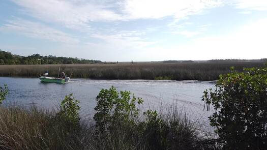 Bayport Sm Boat Returning