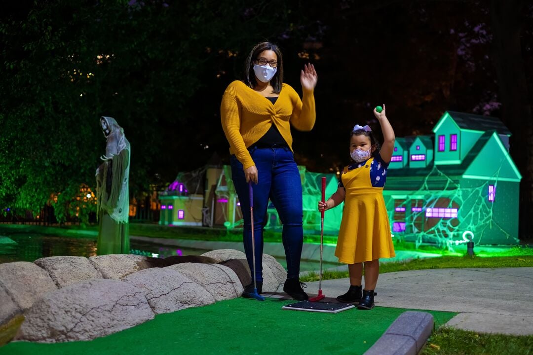 Franklin Square Spooky Mini Golf