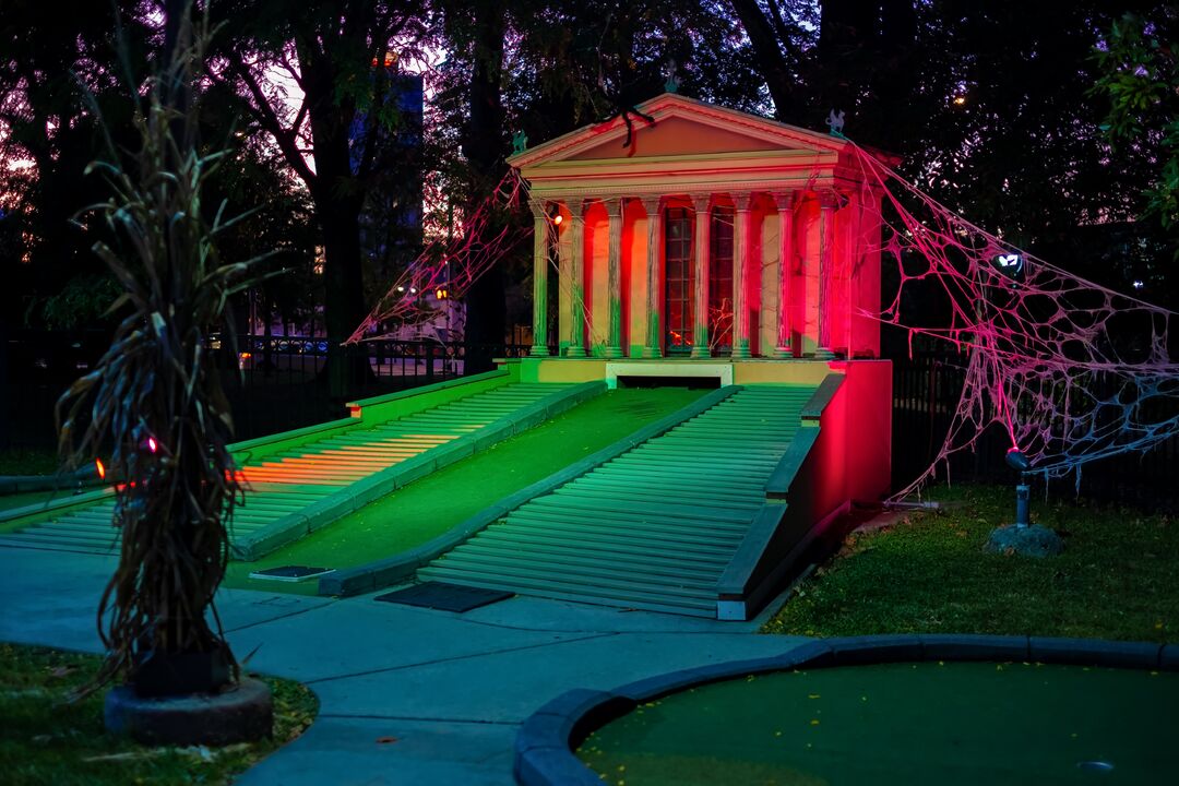 Franklin Square Spooky Mini Golf