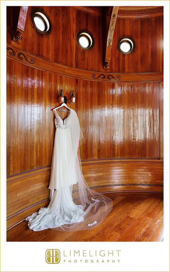 Melissa & Ryan - Limelight Photography