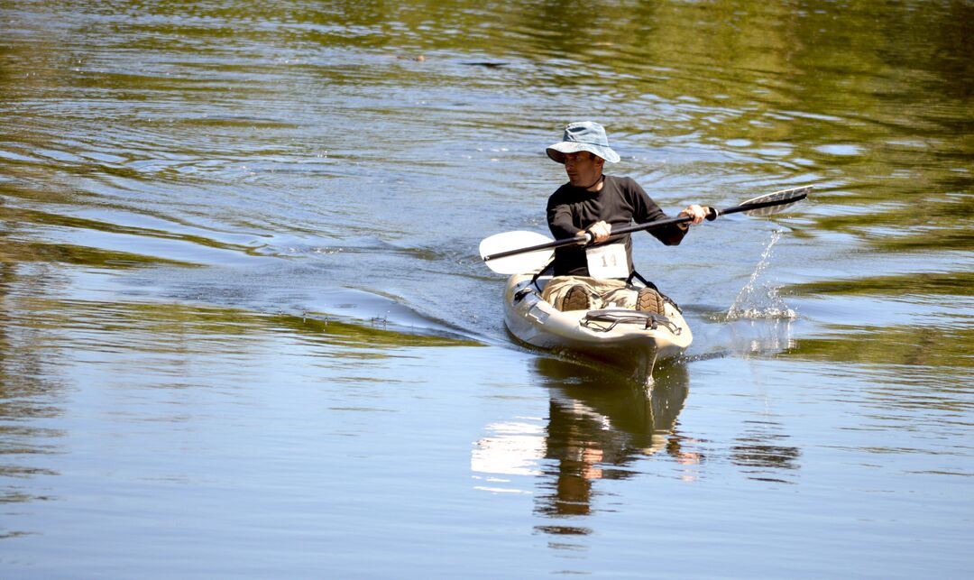 Kayaker Jenkins Mermaid Race 2