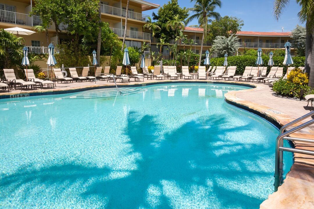 La Playa Beach Resort-Pool-0836