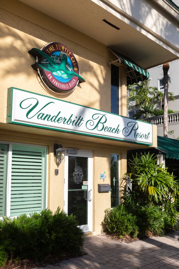 Vanderbilt Beach Resort & Turtle Restaurant-Resort Entrance-0621