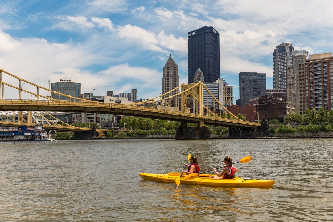 Kayaking along Allegheny River credit JP Diroll