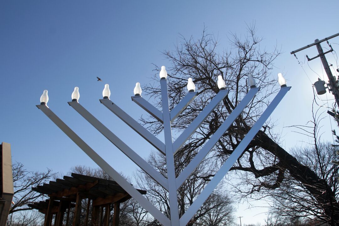 RNS-Large-Menorah06 120820
