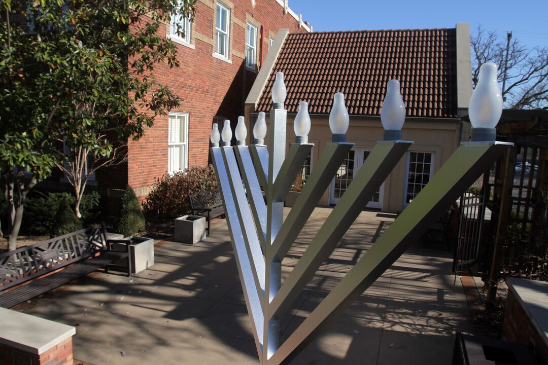 RNS-Large-Menorah02 120820
