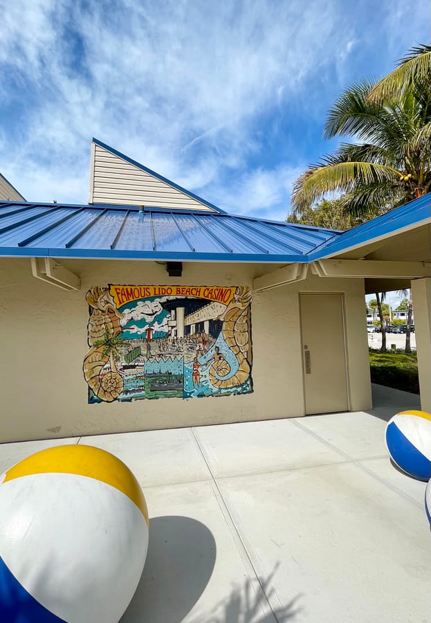 Lido Beach Mural