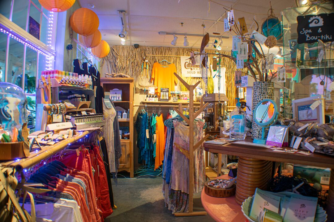 Sea-renity Beach Spa & Bou-tiki