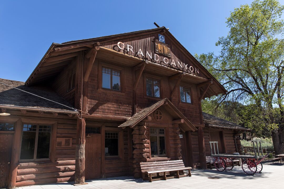 Grand Canyon Railway Depot