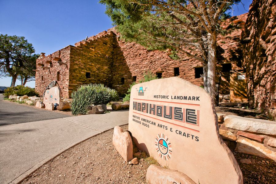 Hopi House, Grand Canyon National Parl_credit Xanterra Travel Collection