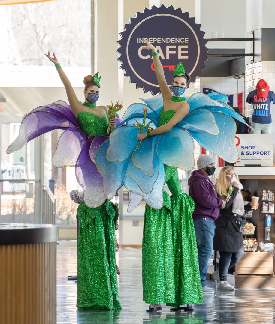 Spring Tulip Stilt Walkers_2