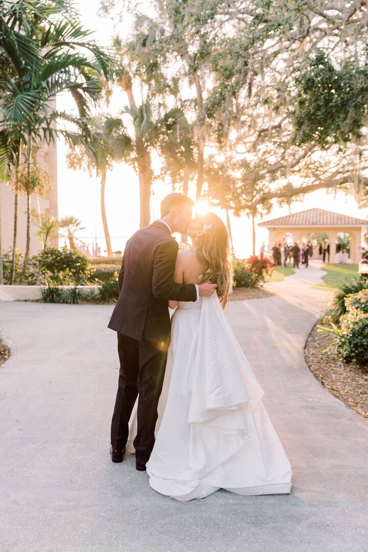 Megan & Christopher - Cornelia Zaiss