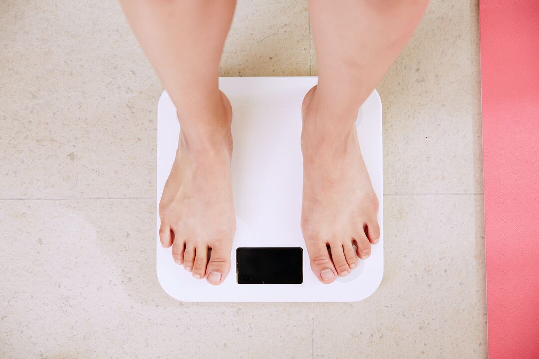 RNS-Female-Weight-Scale1 030221