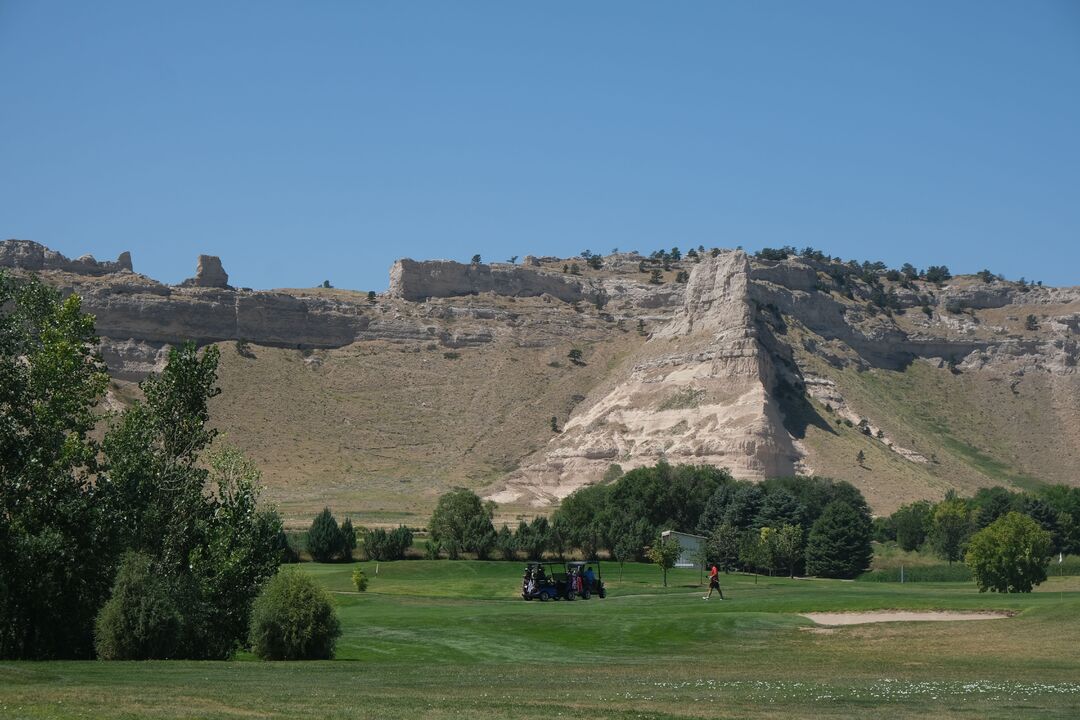 Monument Shadows Golf Course