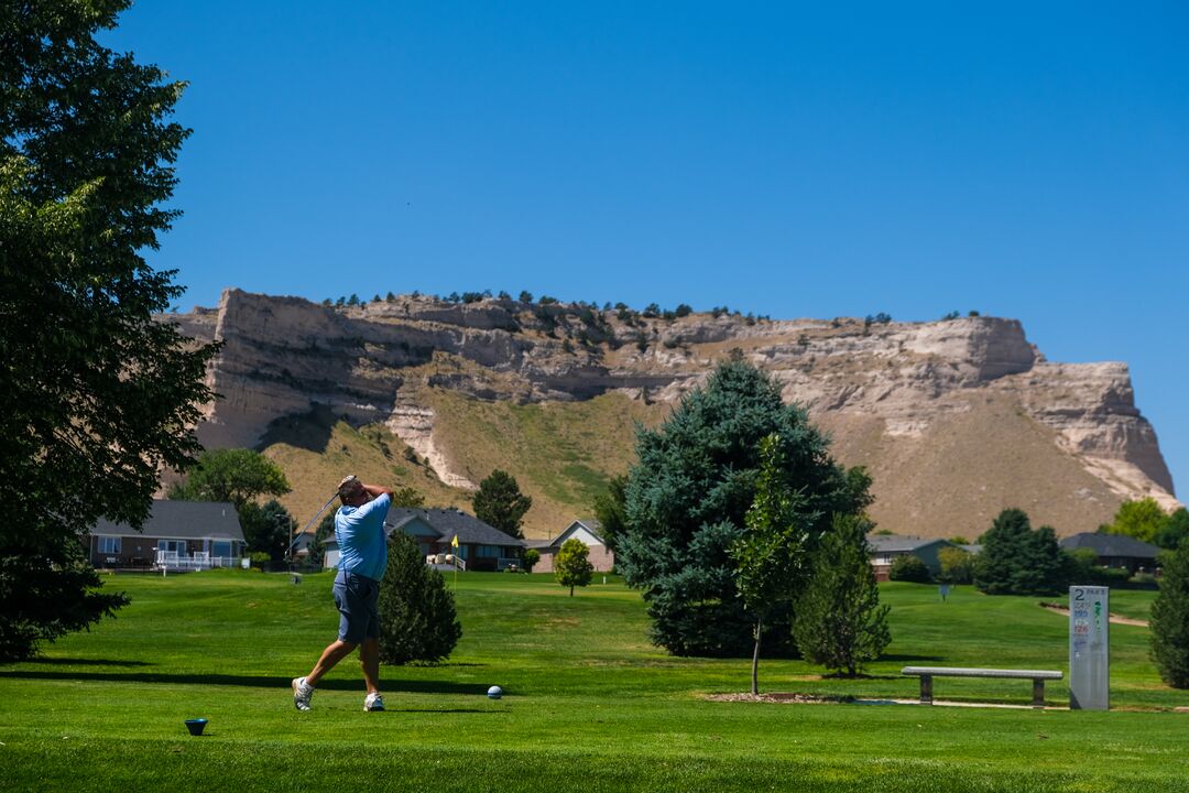 Monument Shadows Golf Course