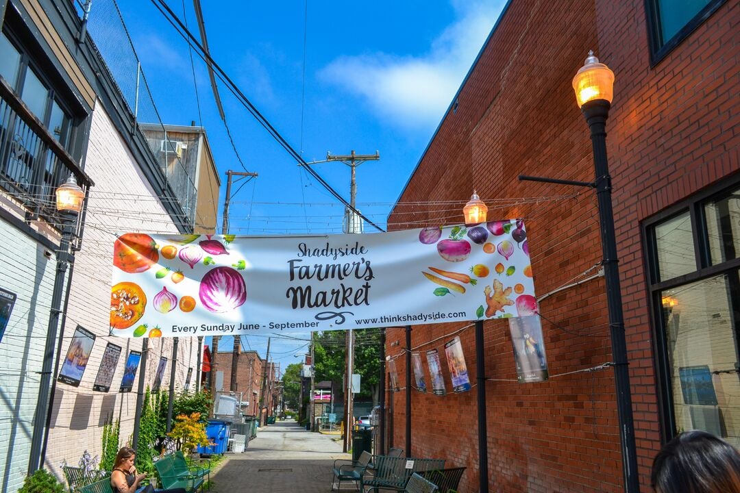 Shadyside farmers market_Credit Jin Wu