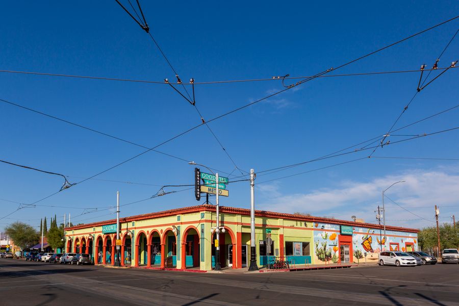 Historic 4th Avenue, Tucson_credit Andrés Lobato