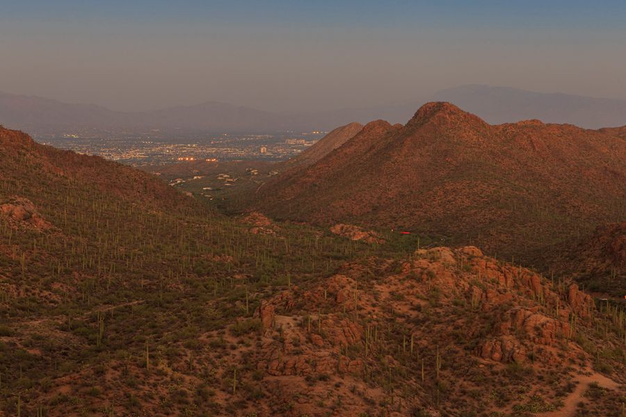 Gates Pass, Tucson_credit