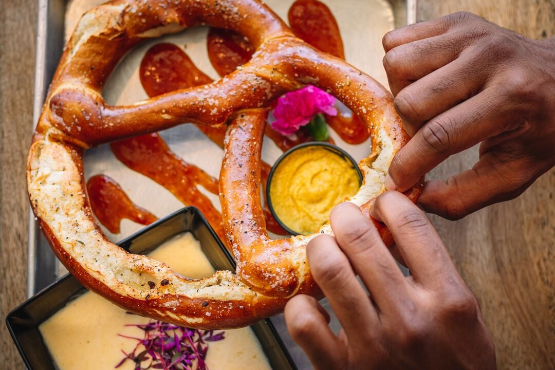 ProofBrewPubPretzel