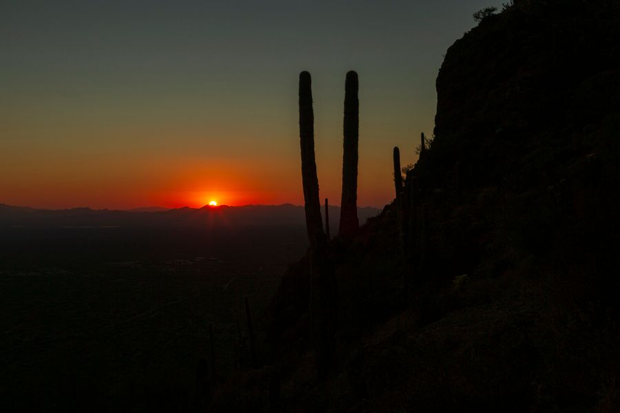 Gates Pass, Tucson_credit