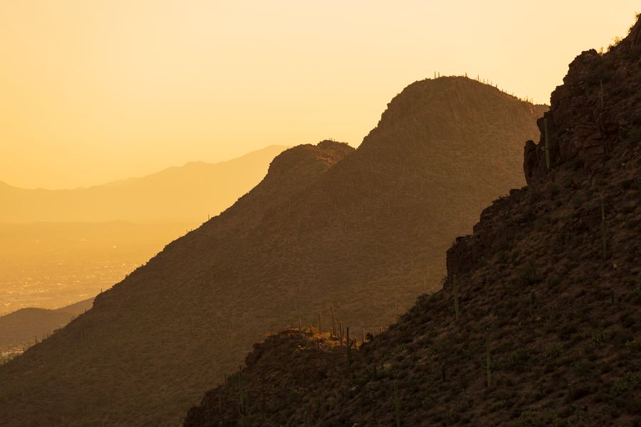 Gates Pass, Tucson_credit