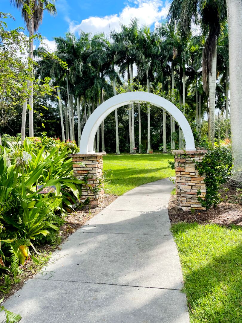 Palma Sola Botanical Park
