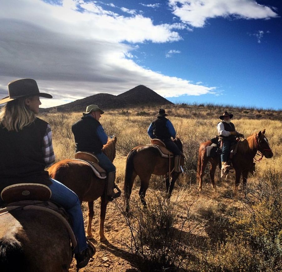 Tombstone Monument Guest Ranch