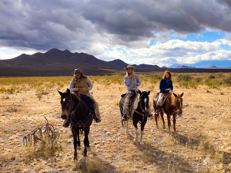 Tombstone Monument Guest Ranch