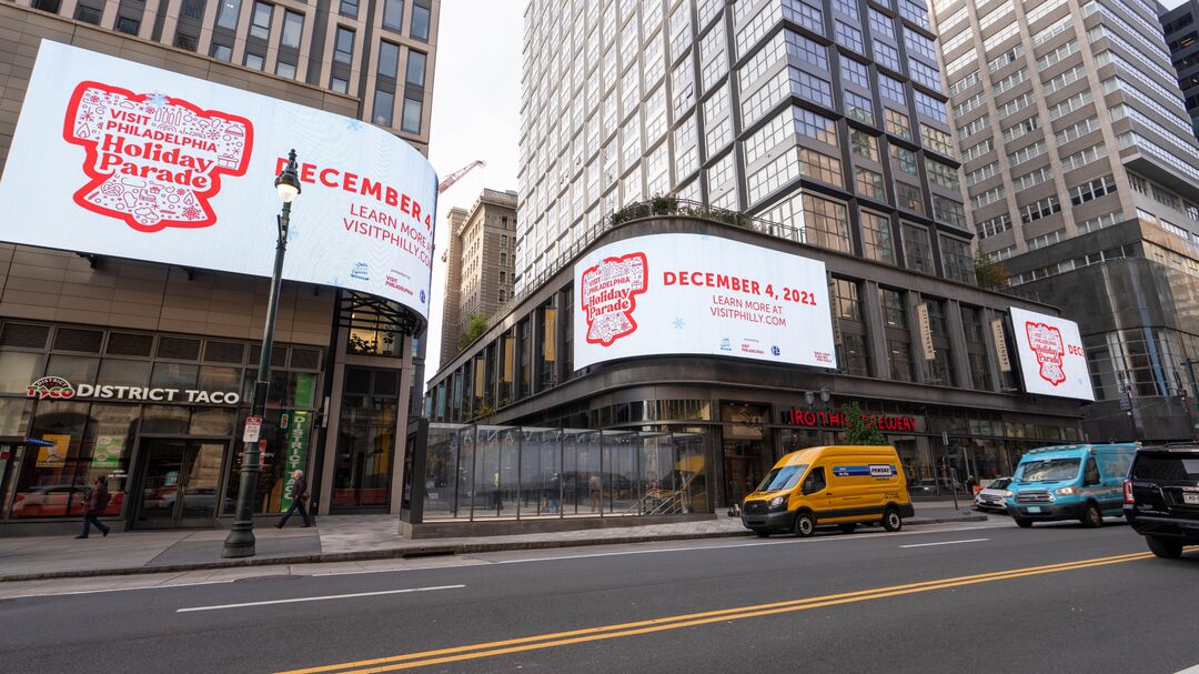 Visit Philly Holiday Parade Advertising on East Market