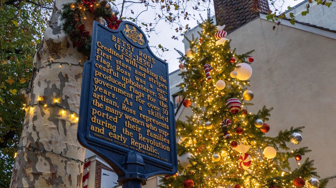 Betsy Ross House Holiday