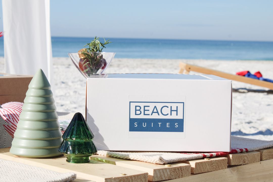 Santa on the Beach - Beach Suites