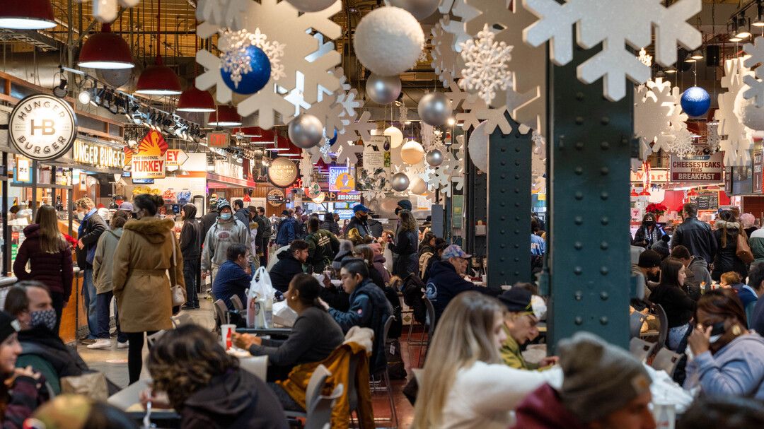 Reading Terminal Market Holiday R.Rabena-15