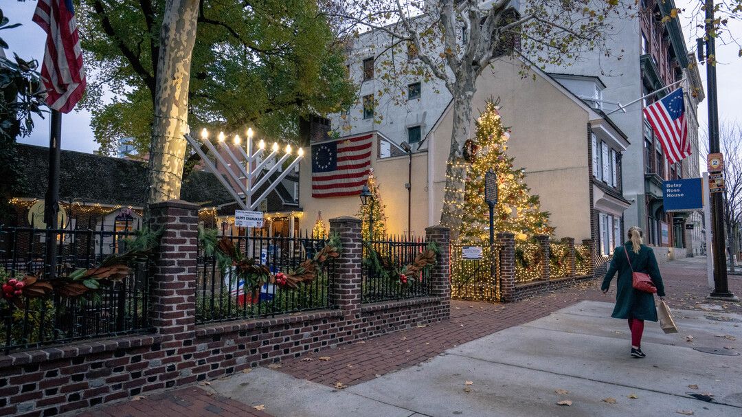 Betsy Ross House Holiday