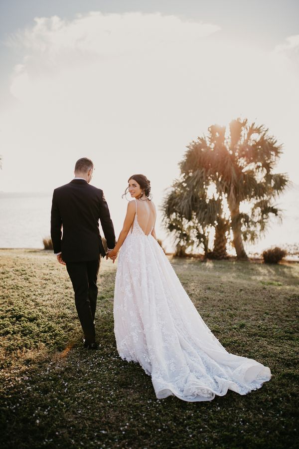 Joelle & Tom Sicking Wedding - Arianna J Photography