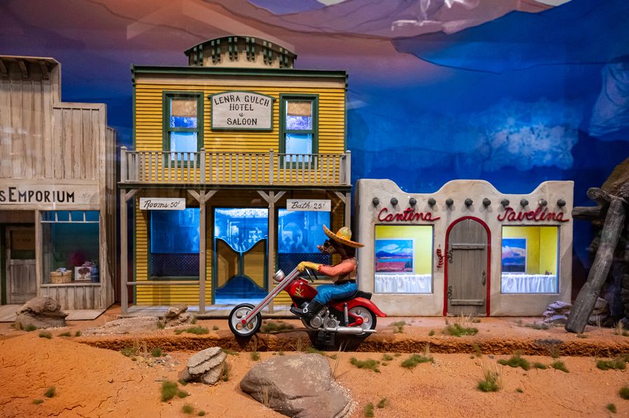 Mini Time Machine Museum of Miniatures, Tucson_credit An Pham