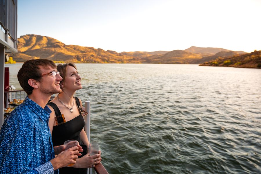 Dolly Steamboat Cruise, Canyon Lake_credit An Pham