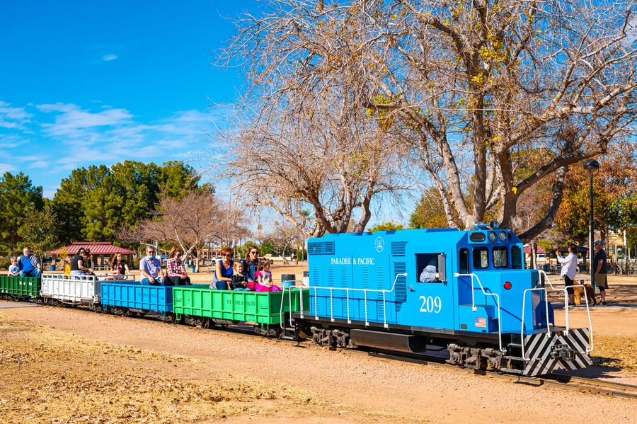 McCormick Stillman Railroad Park Holiday Lights, Scottsdale_credit An Pham