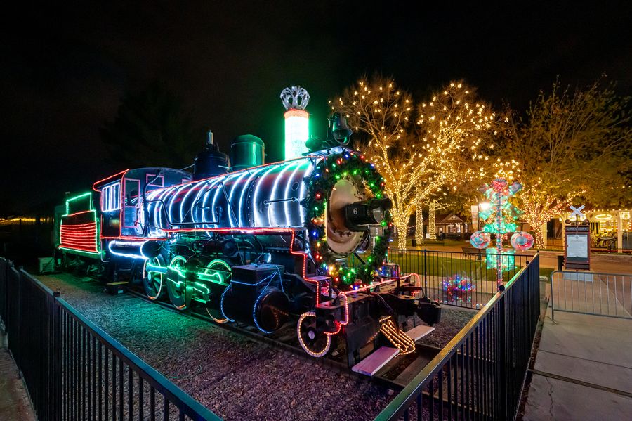 McCormick Stillman Railroad Park Holiday Lights, Scottsdale_credit An Pham