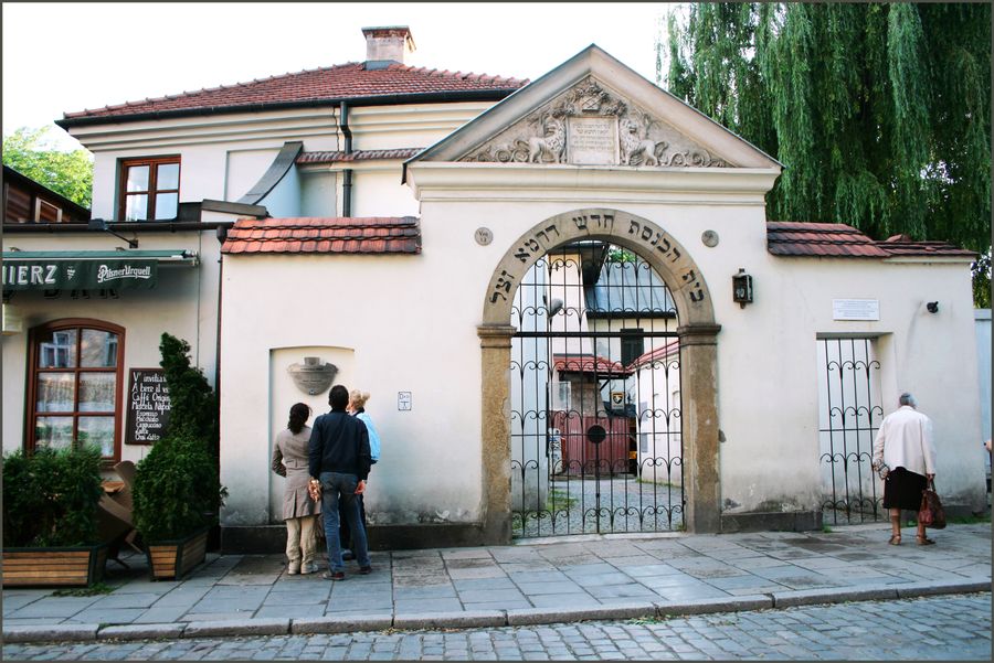 RNS-Remah-Synagogue2