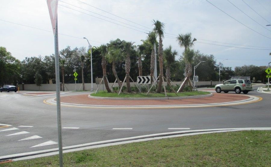 Honore Ashton Roundabout