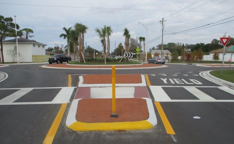 Honore Ashton Roundabout III