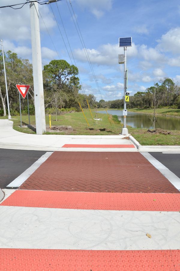 2020_RichardsonRoadSidewalkAndCrosswalkStriping_04_SD