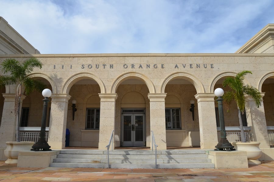 20181025_111OrangeFedBuilding_037_SD