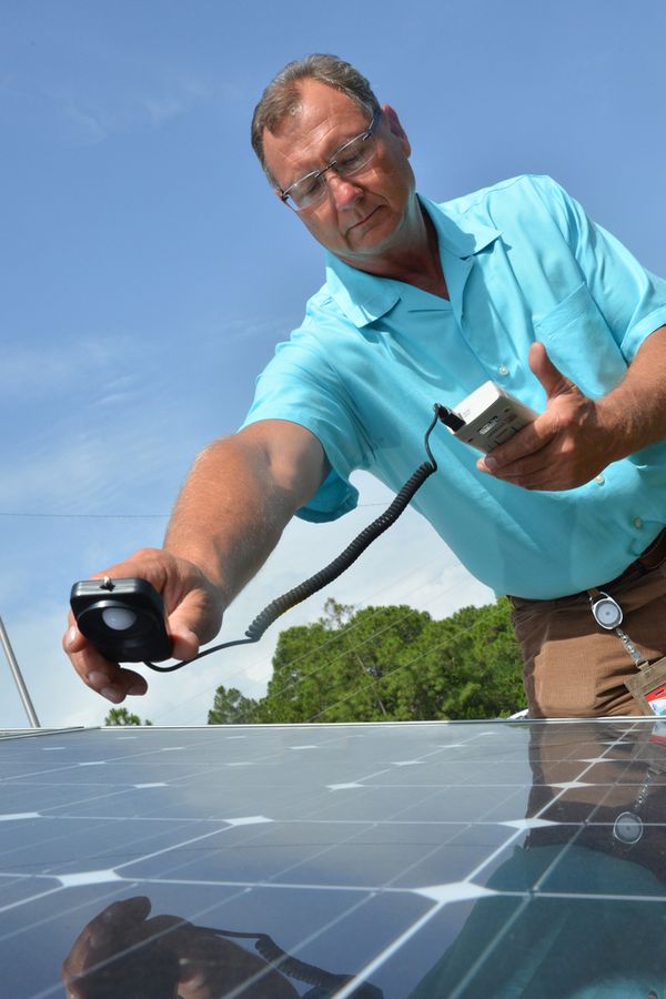 20170530_DarrylBlairSolarArray_002_SD
