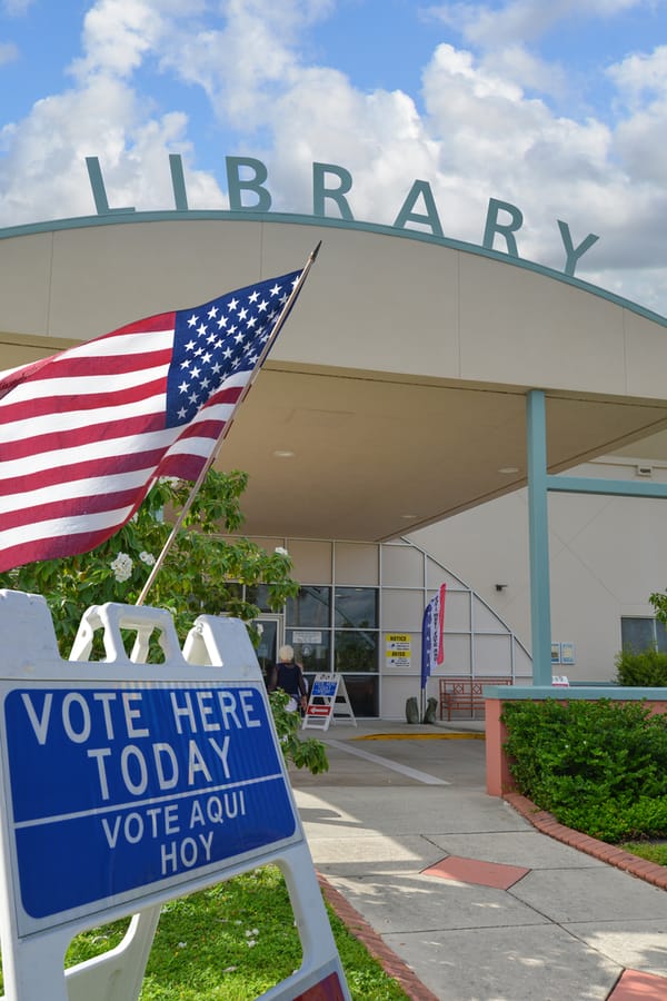 20201029_VotingFruitvilleLibrary_078_SD