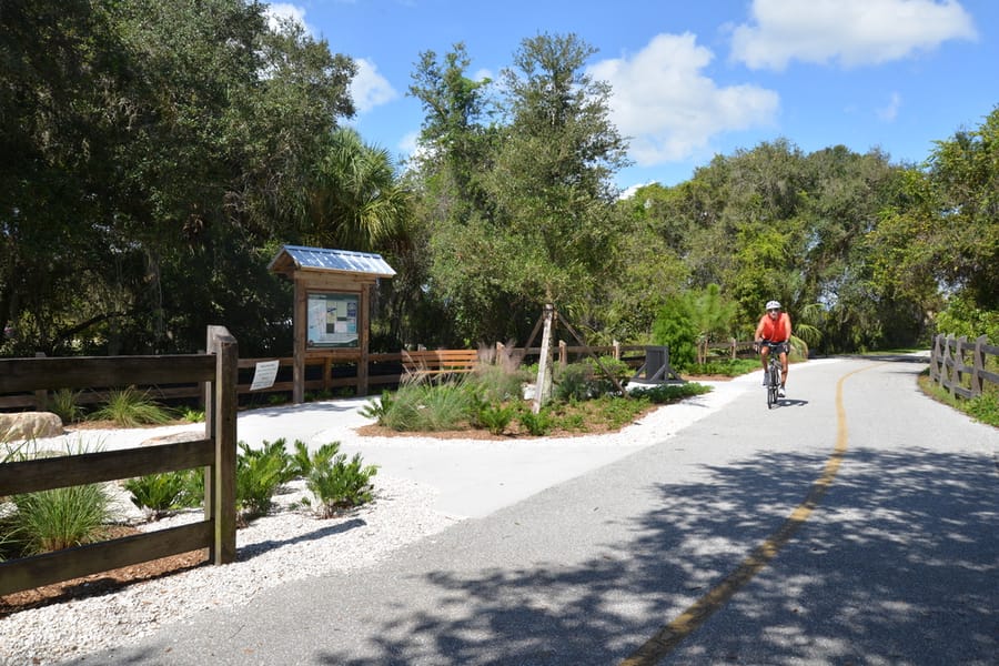 20191025_LegacyTrailStopStation_026_SD