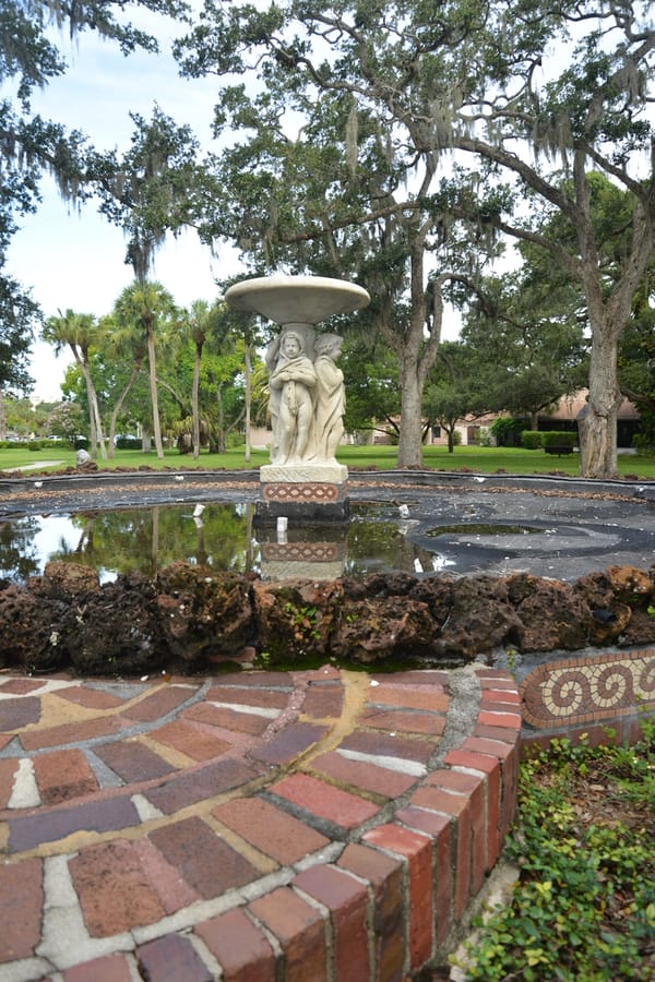 20190717_LukeWoodParkFountain_013_SD