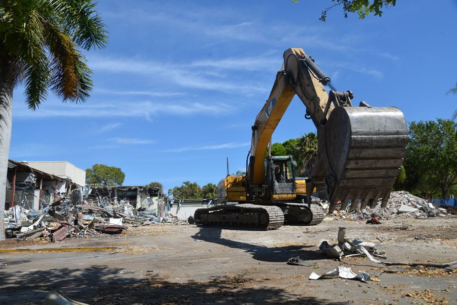 20170326_VeniceLibraryDemolition_023_SD
