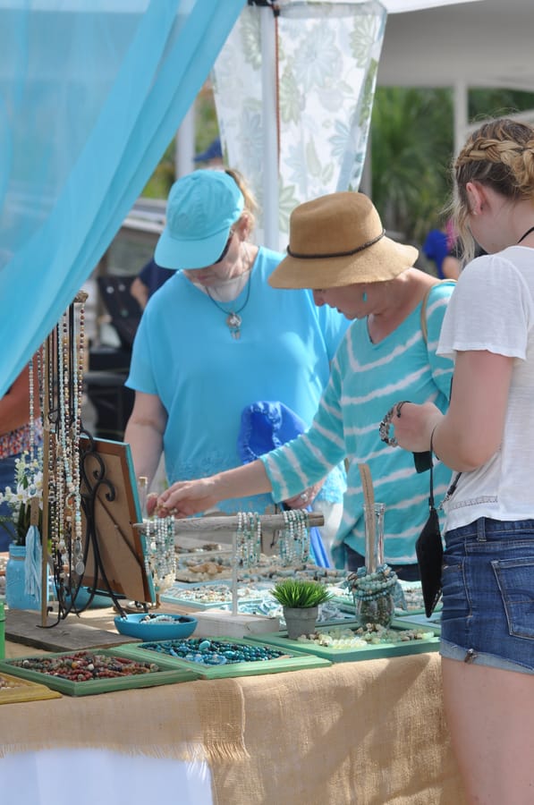 20170415_BeachBazarreNokomis_018_SD